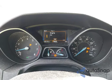 2018 Ford Focus Se z USA, uszkodzony, nr VIN 1FADP3K28JL310559